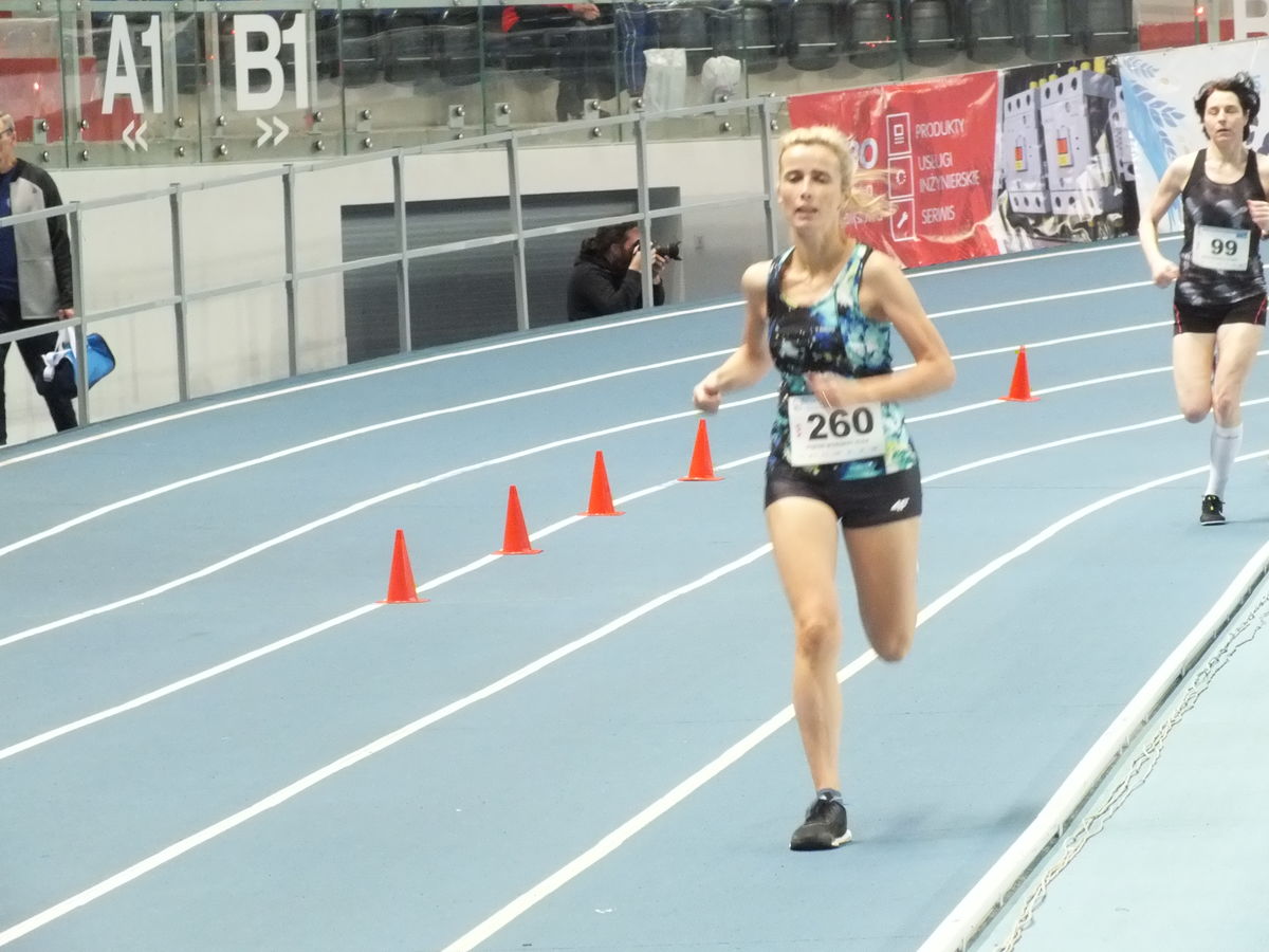 2. olga stepien wyrobiec konczy bieg